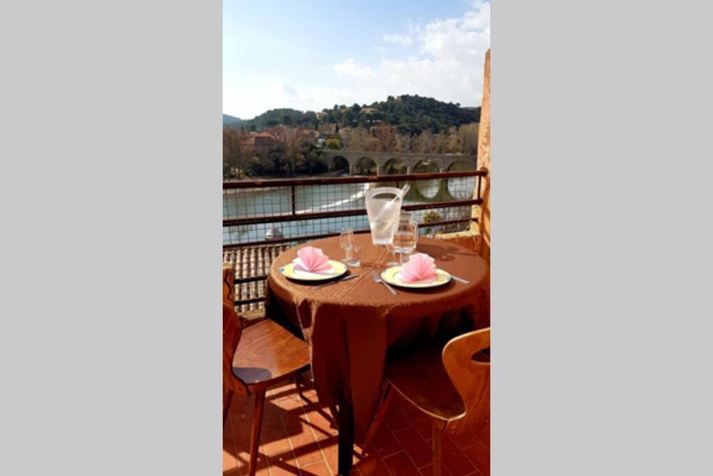 Joli Appartement, Terrasse Plein Sud Roquebrun Екстер'єр фото